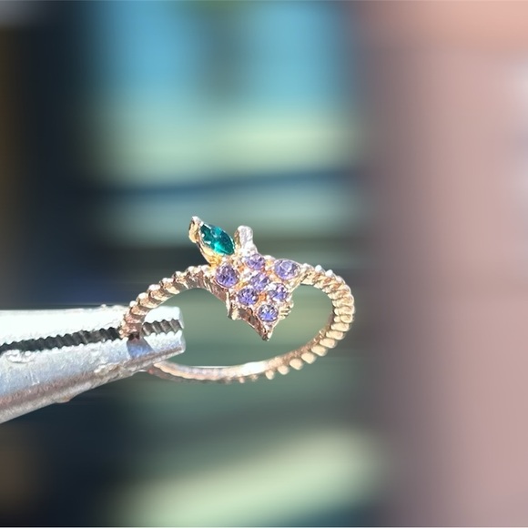 Adorable fruit ring - Picture 3 of 4